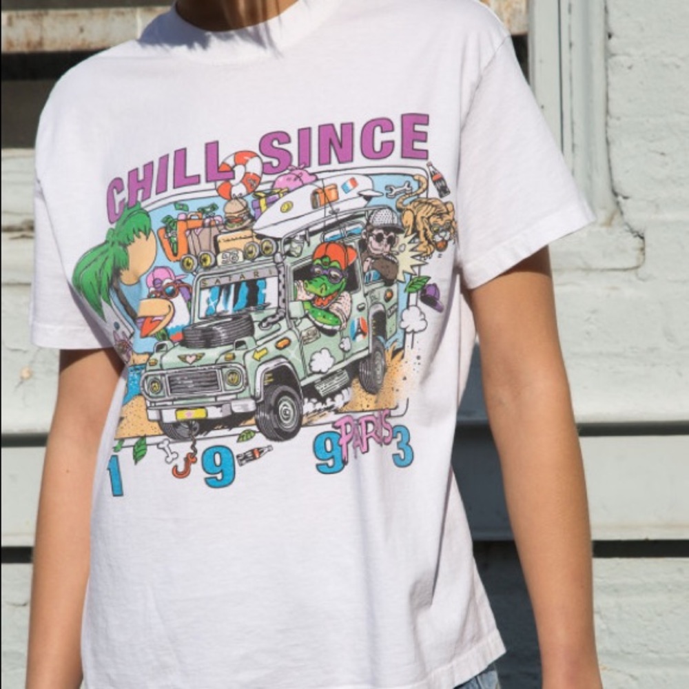 BRANDY MELVILLE CHILL SINCE 1993 PARIS